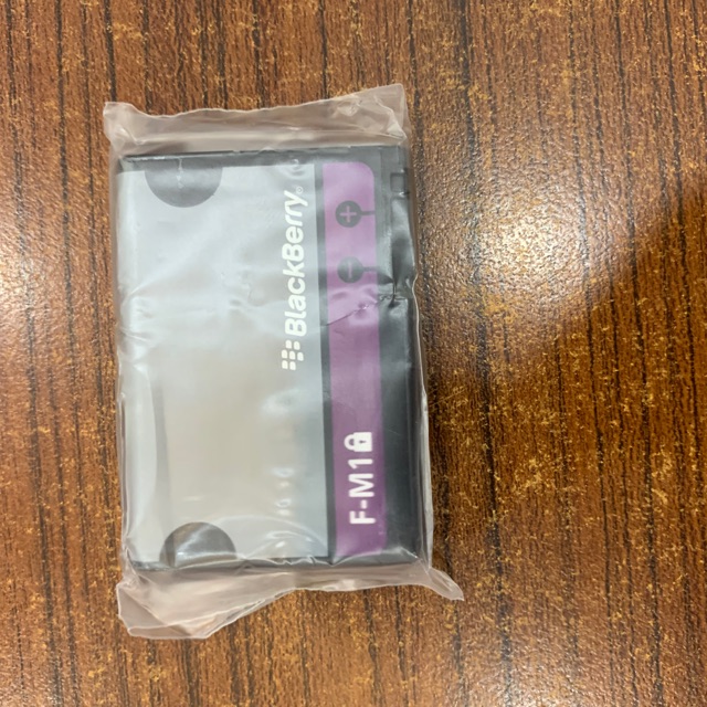 Pin blackberry 9100/9105 f-m1 zin mới