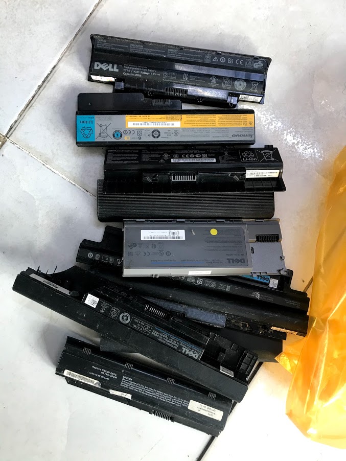 Pin Laptop cũ lấy Cell Pin - Hàng zin chưa cậy phá