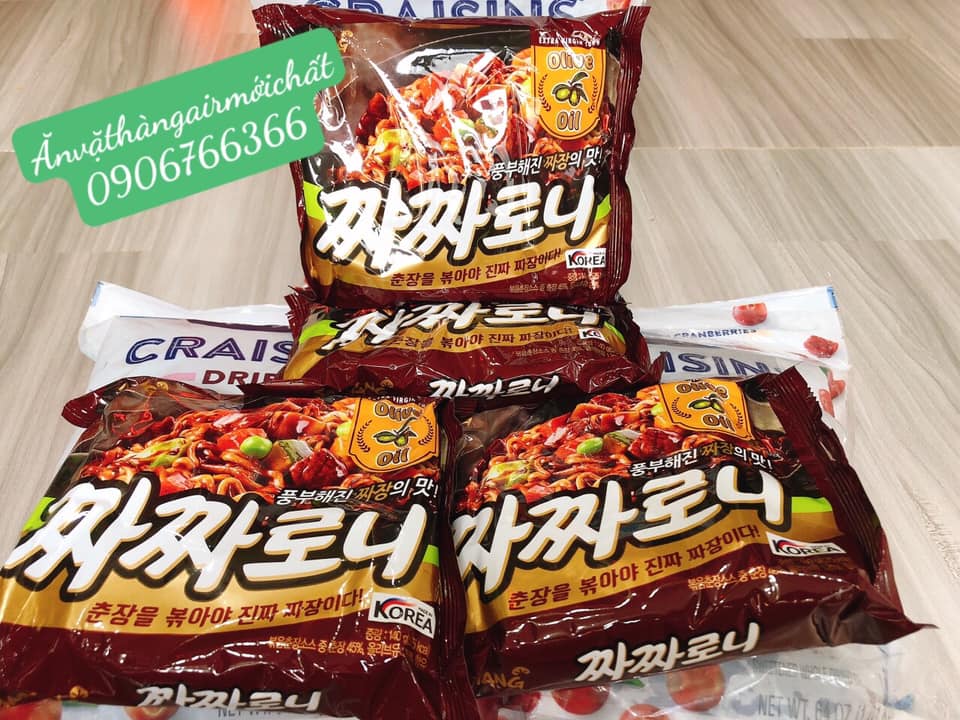 Mì trộn tương đen olive oil samyang hàn quốc lốc 5 gói