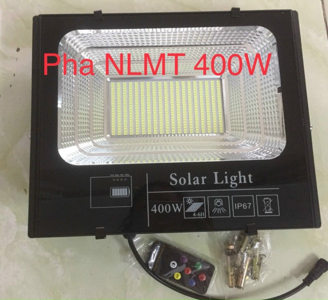 Đèn pha năng lượng mặt trời 400W