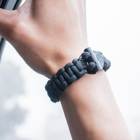 Vòng tay chính hãng sinh tồn Bomber SURVIVAL BRACELET, có đá đánh lửa