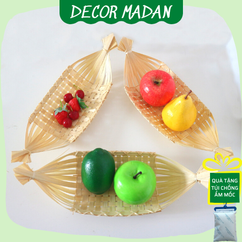Đĩa tre đan hình thuyền trang trí đồ ăn, đựng đồ ăn để ráo dầu khi chiên rán - MADAN