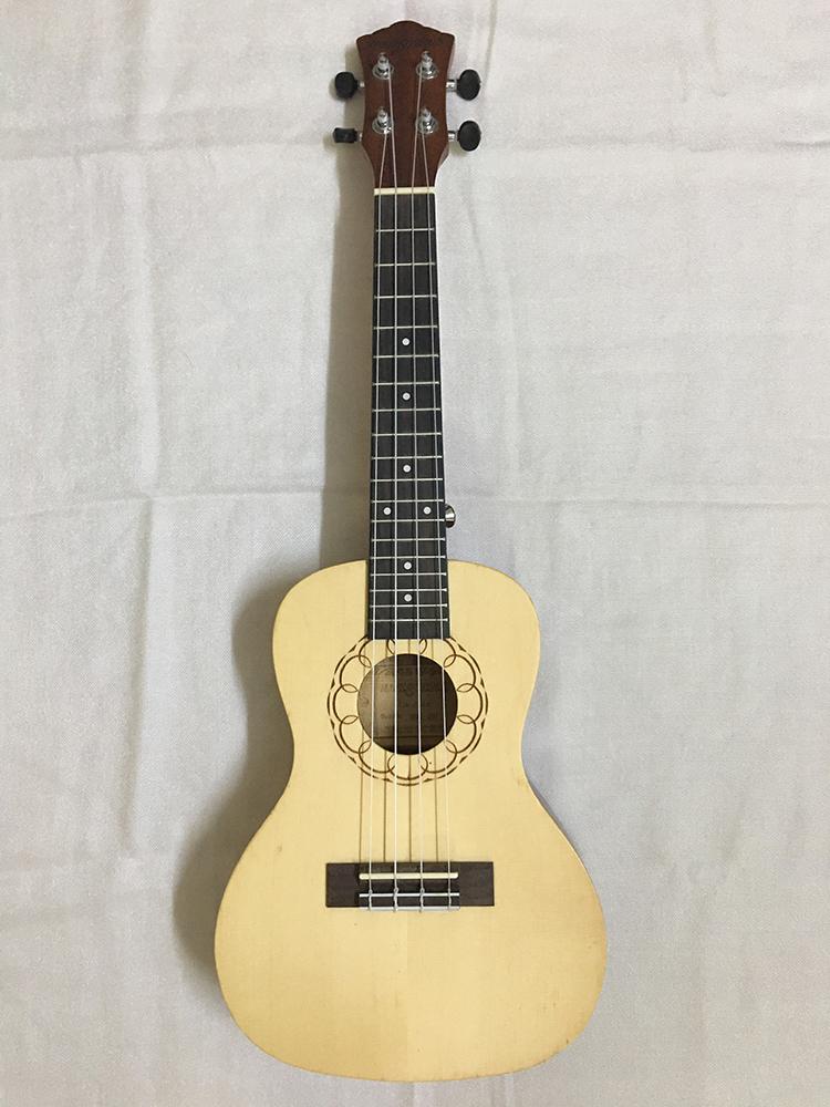 Ukulele concert gỗ cao cấp mẫu 4 - hàng có sẵn