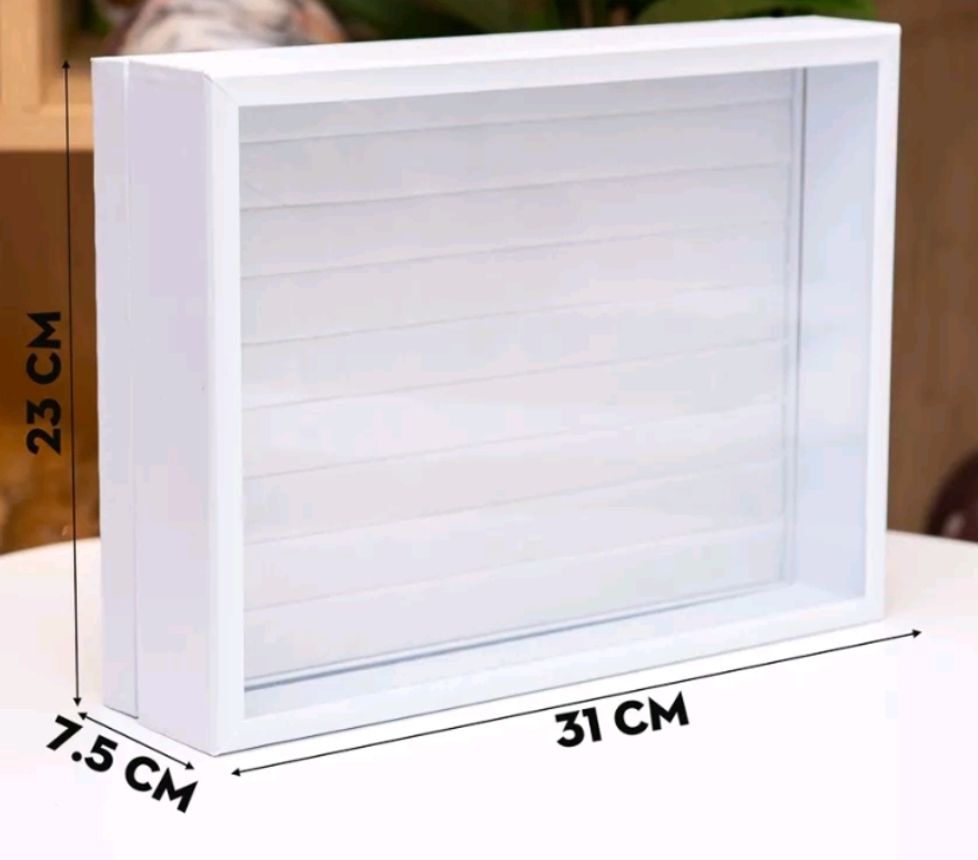 Hộp kính trưng bày nhẫn, khay trưng bày nhẫn có nắp