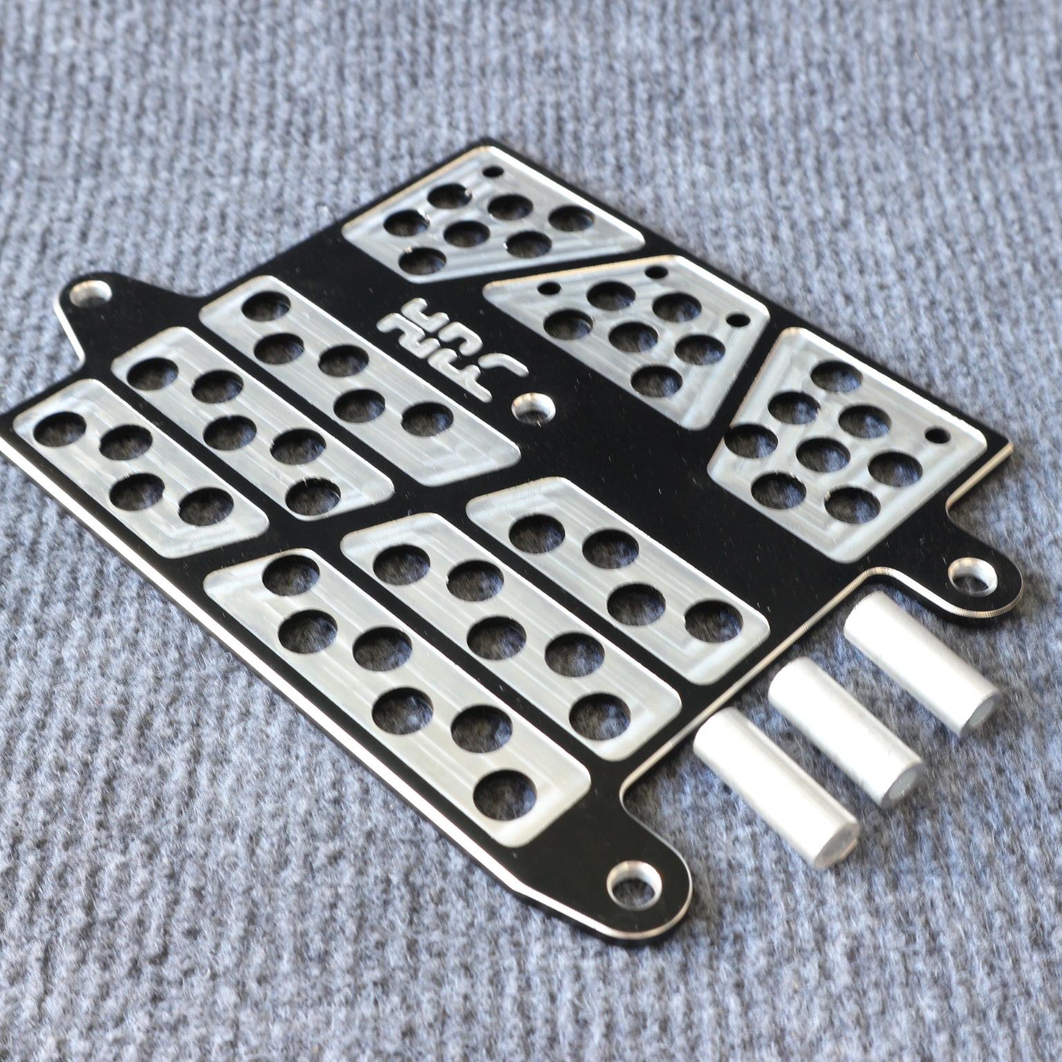 [HCM][HÀNG HOT] CHE KÉT NƯỚC NHÔM CNC CAO CẤP DÀNH CHO XE MÁY HONDA VARIO CLICK HÀNG MỚI CỰC NGON ( LỖ TRÒN )