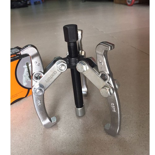Cảo 3 chấu 3" 2 lỗ century - 15046-3