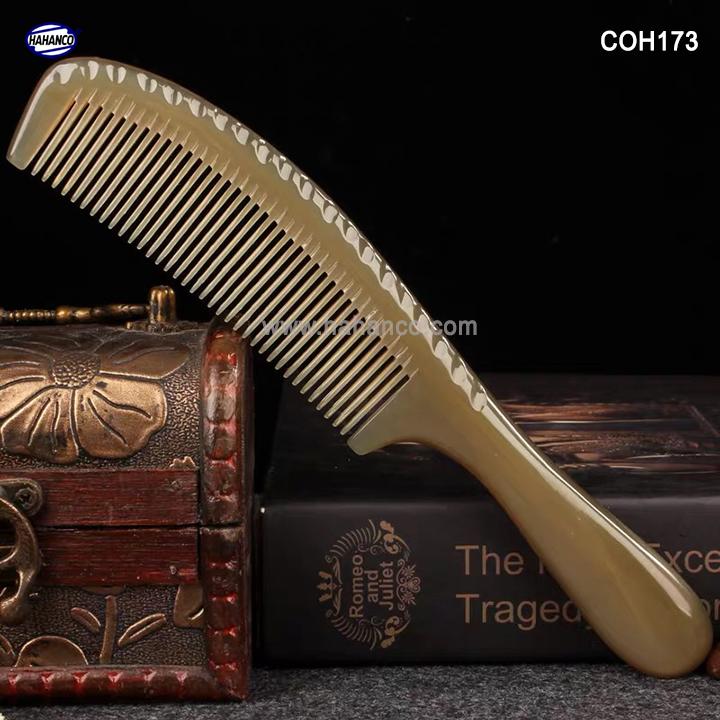 Lược sừng xuất Nhật (Size: L - 19,5cm) Thân dài tiện dụng rất đẹp - HAHANCO -COH173