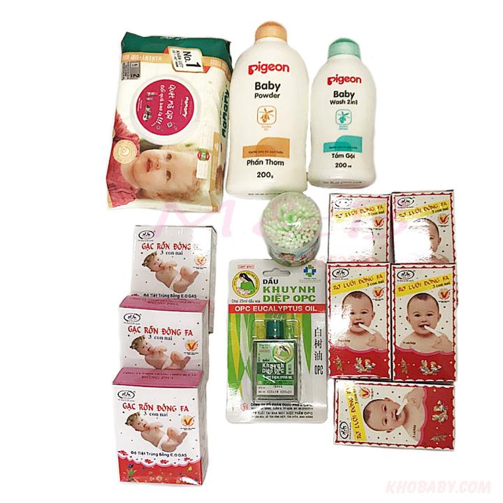Combo bộ sơ sinh dầu  sữa tắm chuẩn bị cho mẹ đi sinh em bé