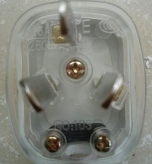 PHÍCH CẮM 3 CHÂN DẸT 16A 250V NO103