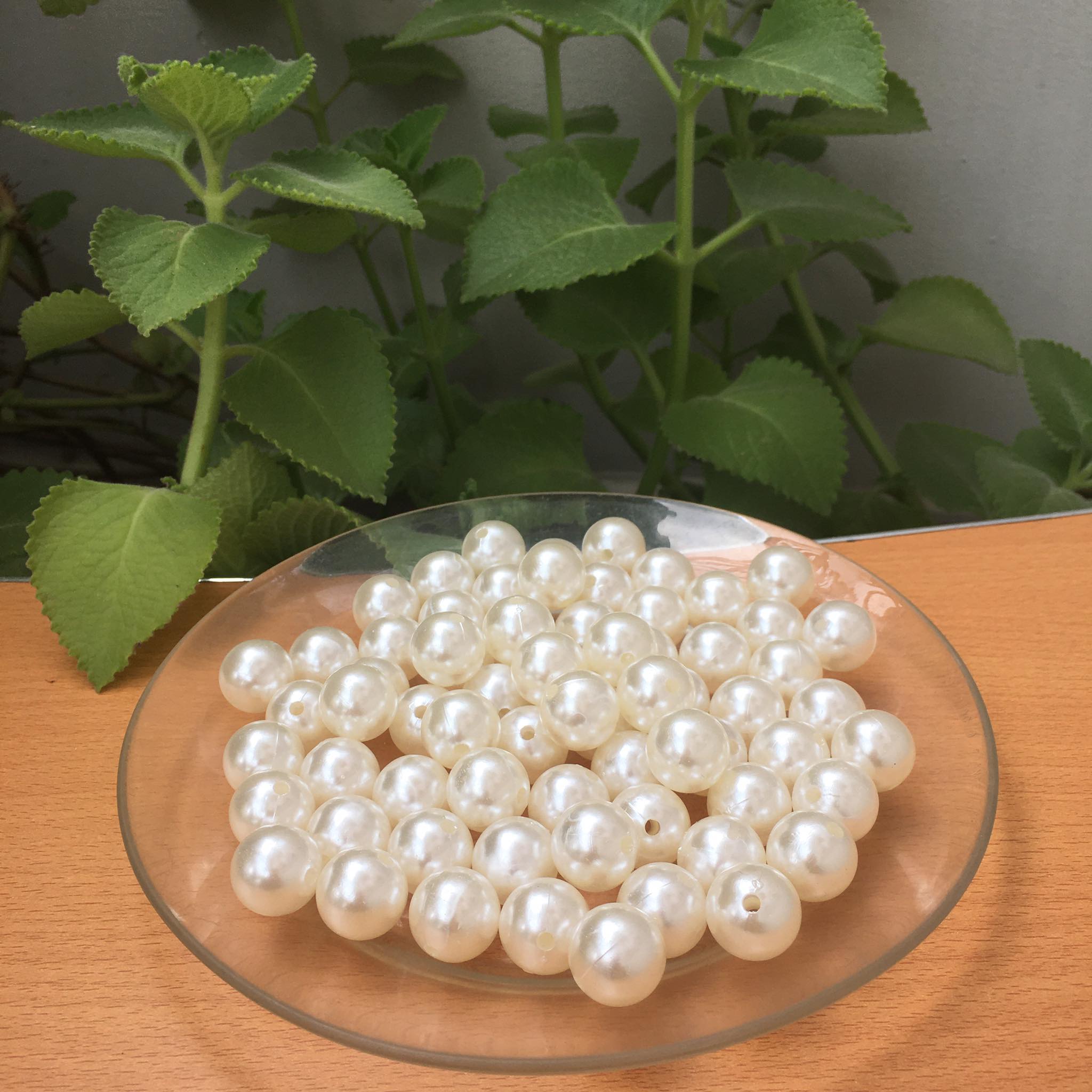 500g ngọc trai nhựa zize 16ly có lỗ màu trắng ngà để xỏ vòng cổ - vòng đeo tay phụ kiện trang trí chỉ 99k