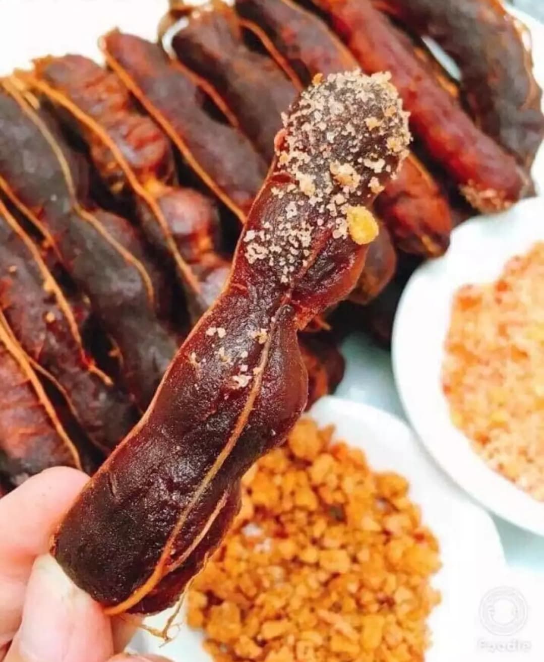 Combo 2 hộp Me Lào muối ớt một nắng 1kg tặng kèm muối ớt - Me Lào muối tôm