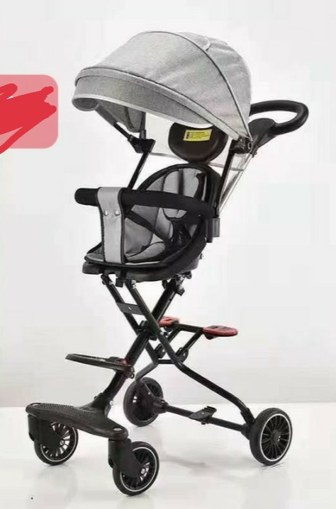 Xe đẩy 4 bánh cho bé có đệm và mái che 811