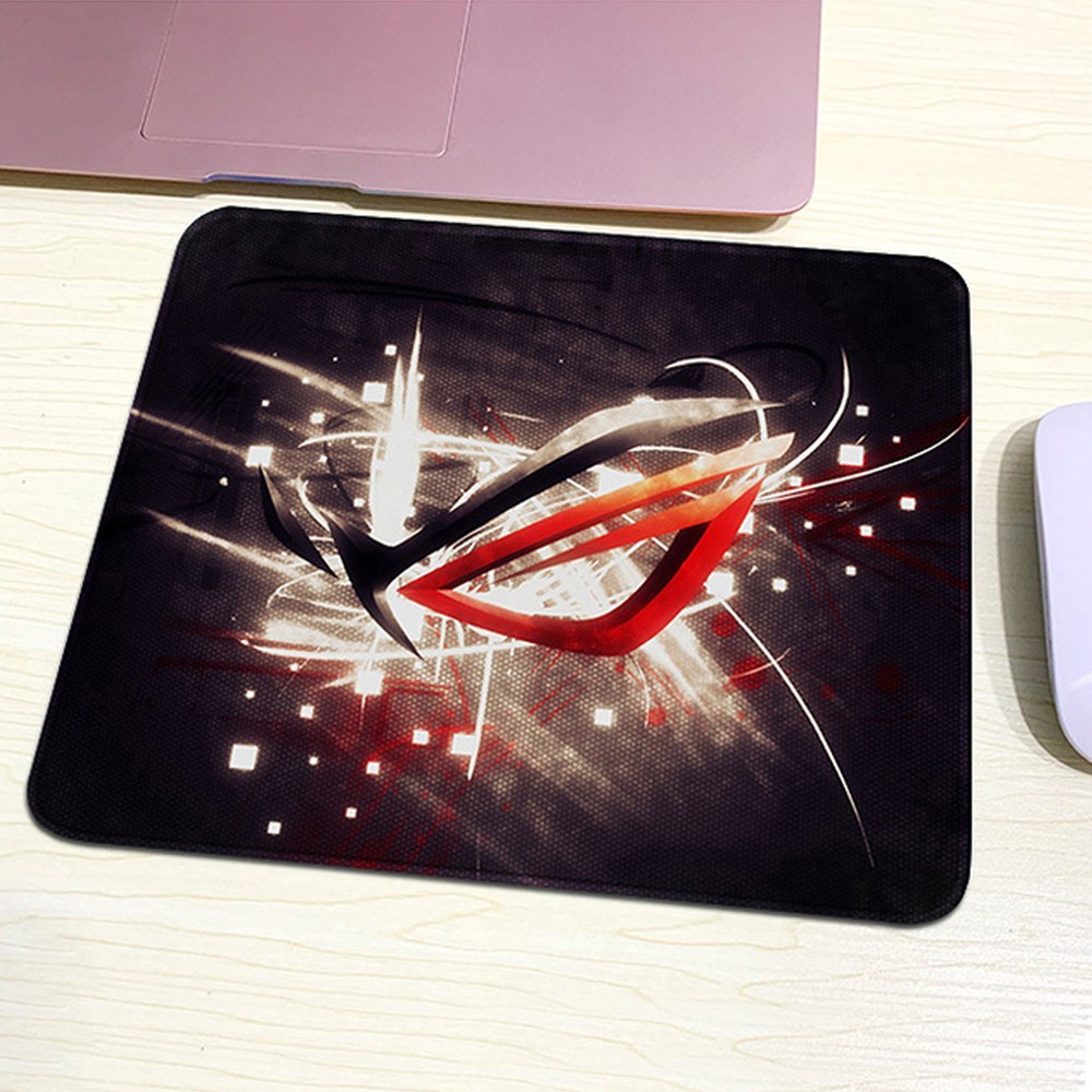 Lót chuột máy tính chơi game kích thước 27x21cm hình ngẫu nhiên