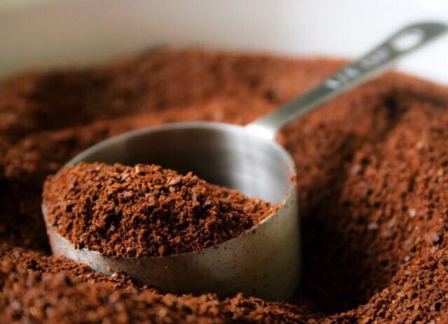 CÀ PHÊ NGUYÊN CHẤT LOẠI ĐEN SÁNH-1KG-{TẶNG 1 LON SỮA ĐẶC}-loại 1kg