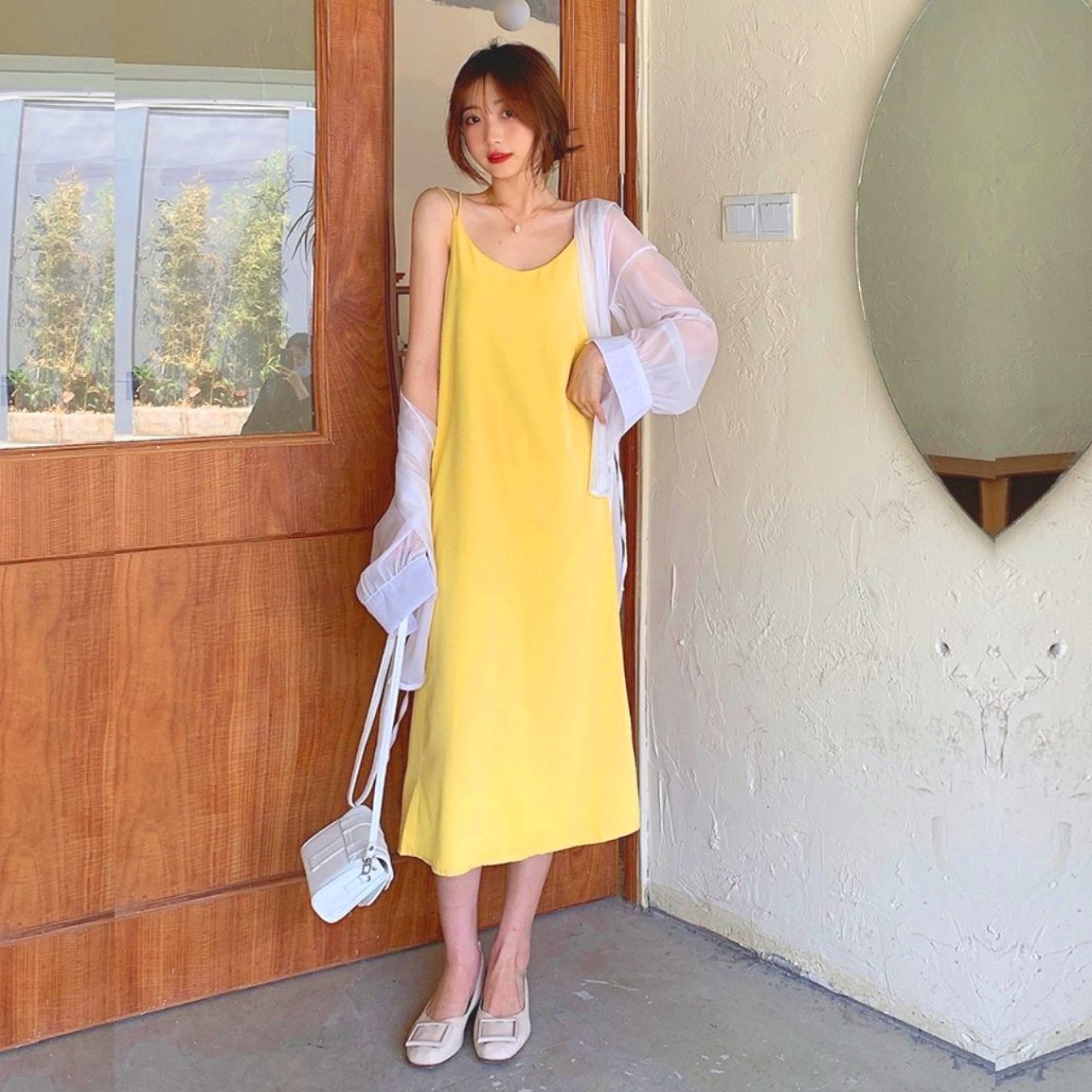 Váy maxi 2 dây đan chéo đi biển chất đũi lụa mềm mại