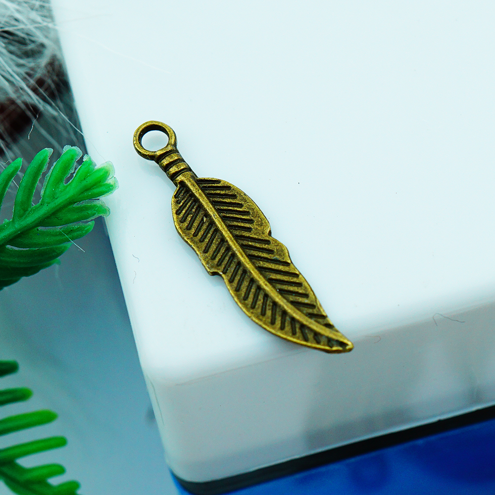 Mặt dây chuyền giả cổ làm đồ Handmade Retro Vintage màu đồng