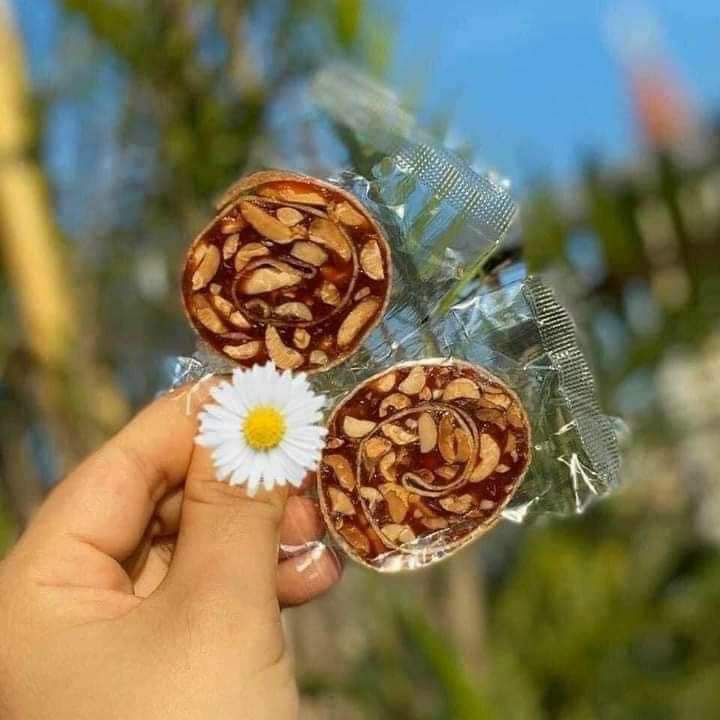 Kẹo chuối gừng cuộn đậu phộng Bến Tre túi 1kg