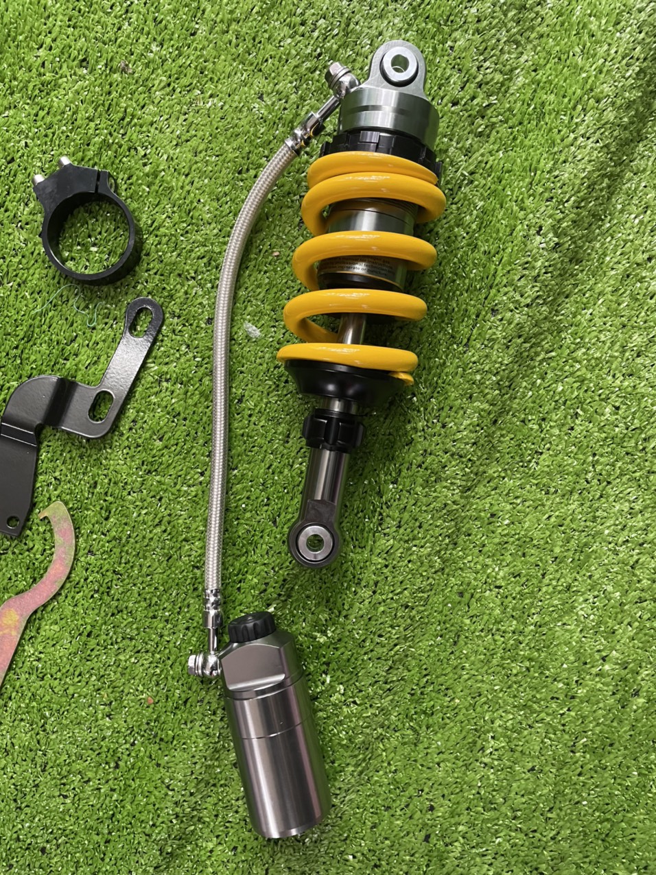 [HCM]Phuộc Ohlins raider và satria hàng cao cấp gắn như zin không chế cháo gì nha ae