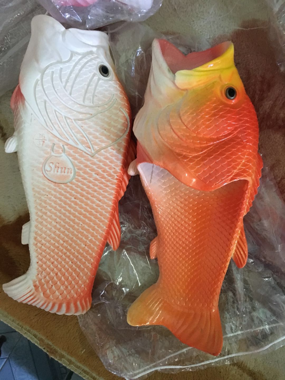 Dép Cá Chép Màu Cam Nhựa Dẻo Chất Lượng Cao HÀNG CÓ SẴN