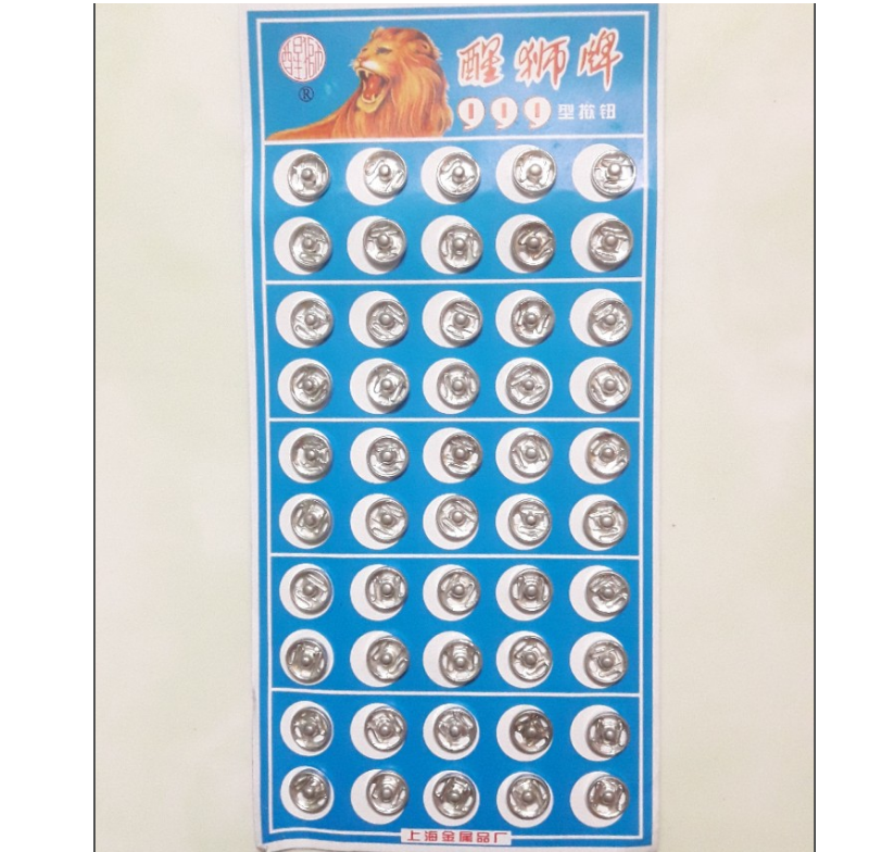 Vỉ cúc bấm 50 cúc/vỉ