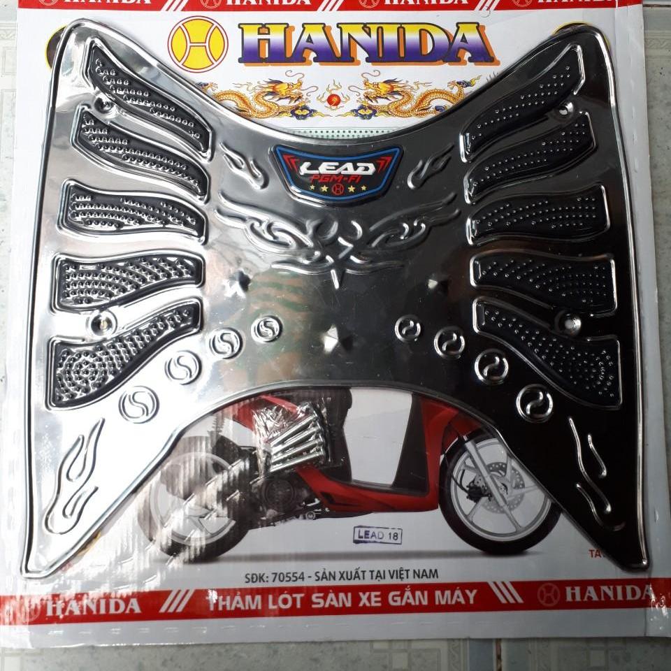 Thảm lót chân xe LEAD, vật liệu inox và cao su chống trơn