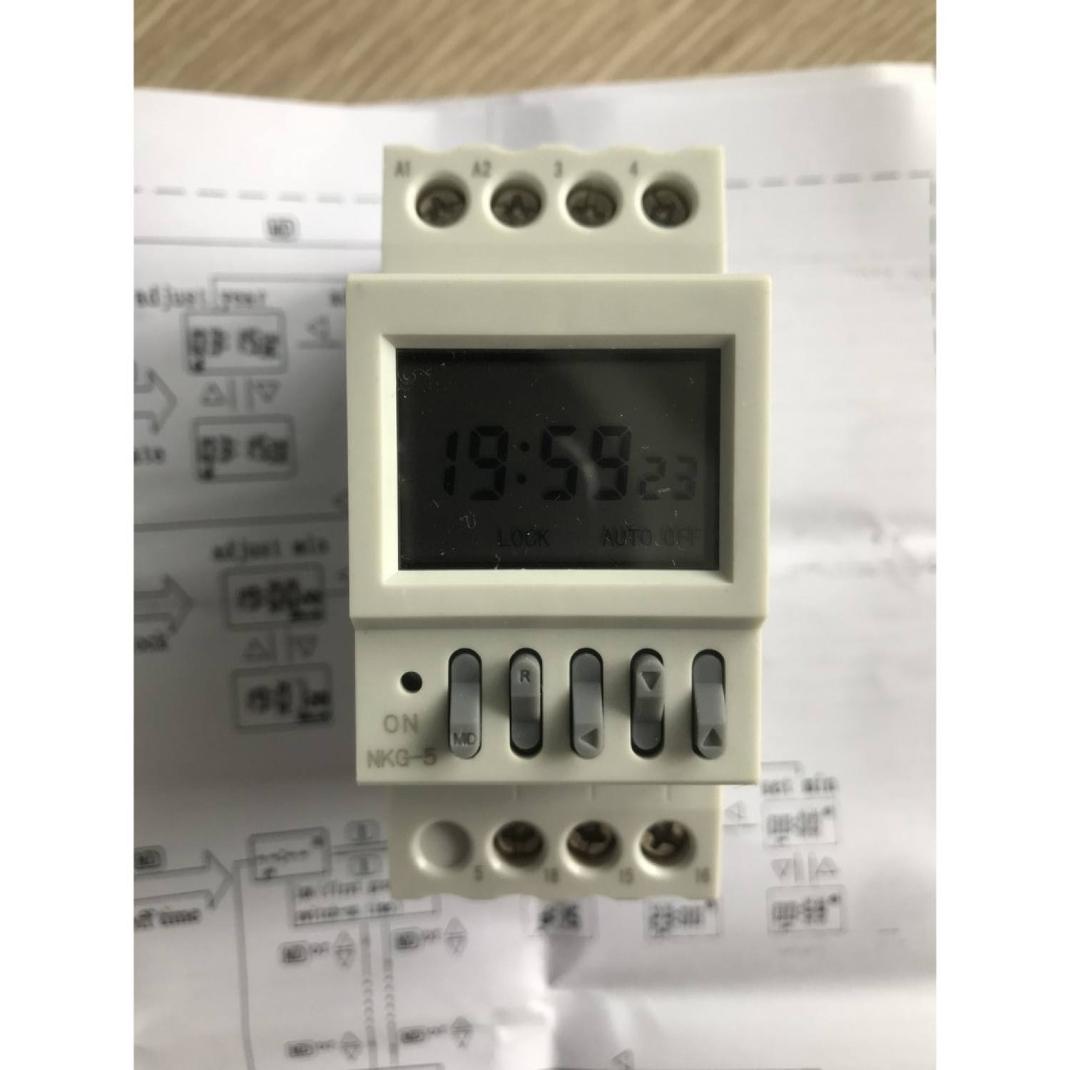 Rơ le thời gian thực theo tháng chỉ thị số NKG-5
