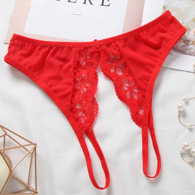 Quần lót lọt khe điệu đà hấp dẫn