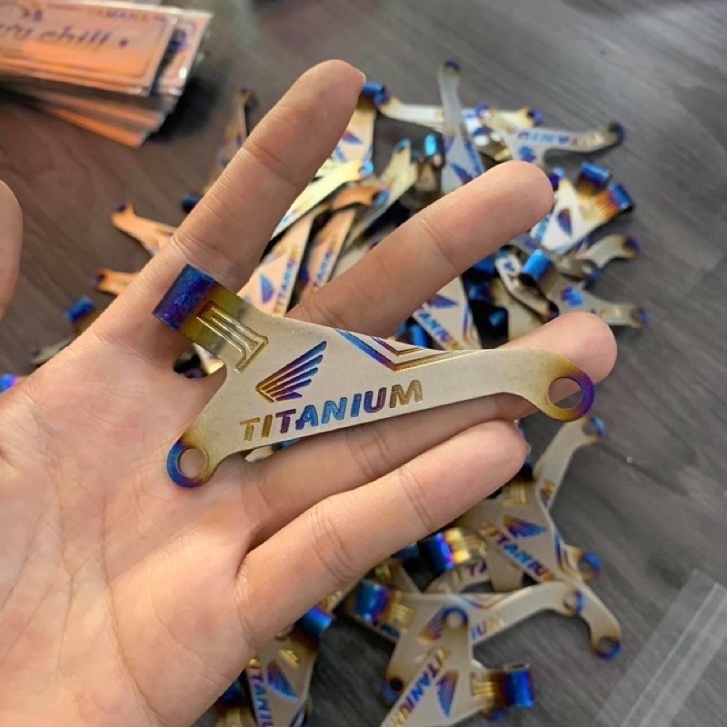 Tem Titan Pass Giữ Dây Côn Cho Honda Winner Sonic