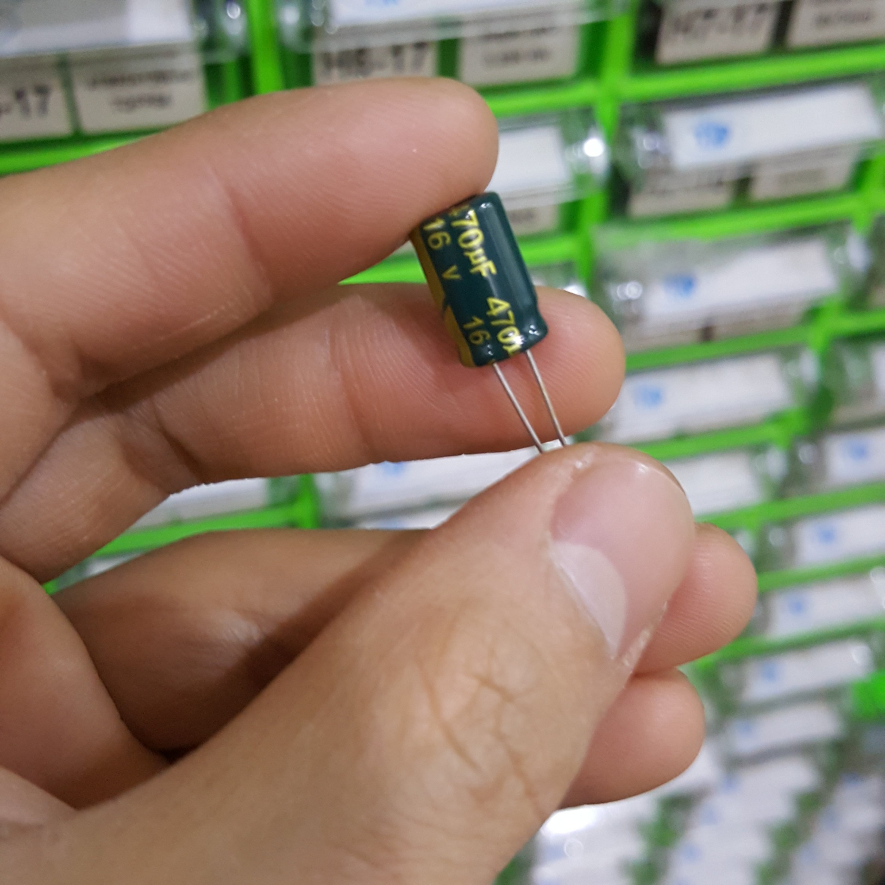 2 con tụ 470uf 16v - 5h19