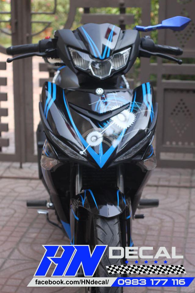 Tem trùm exciter 150 đen bóng chỉ xanh