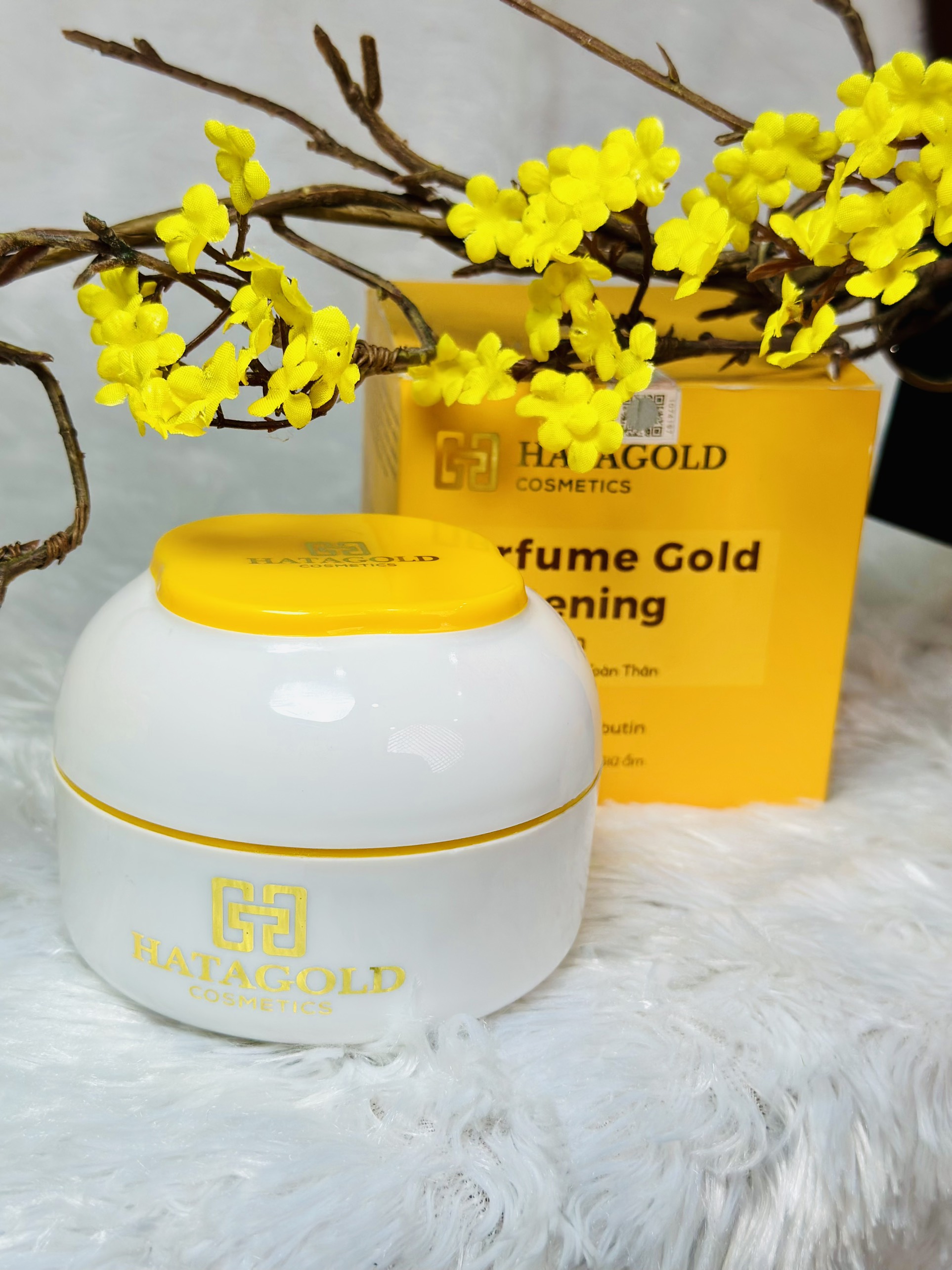 Kem dưỡng trắng da toàn thân hatagold 250g