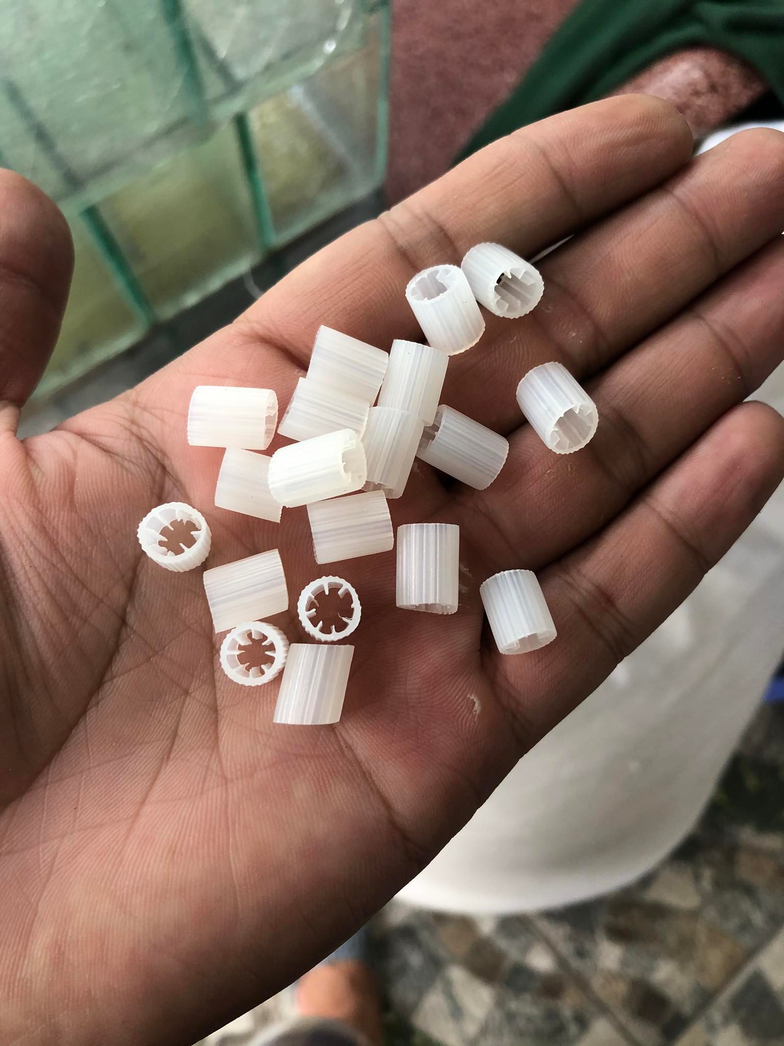 [LỌC CHO BỂ CÁ]100gram Hạt kaldnes macro lọc cho bể cá cảnh