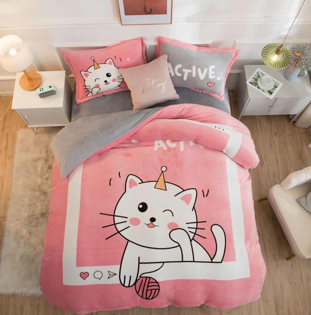 trọn bộ 4 món chăn ga gối thỏ hồng , chất  liệu nỉ nhung mịn cao cấp , thỏ  bedding