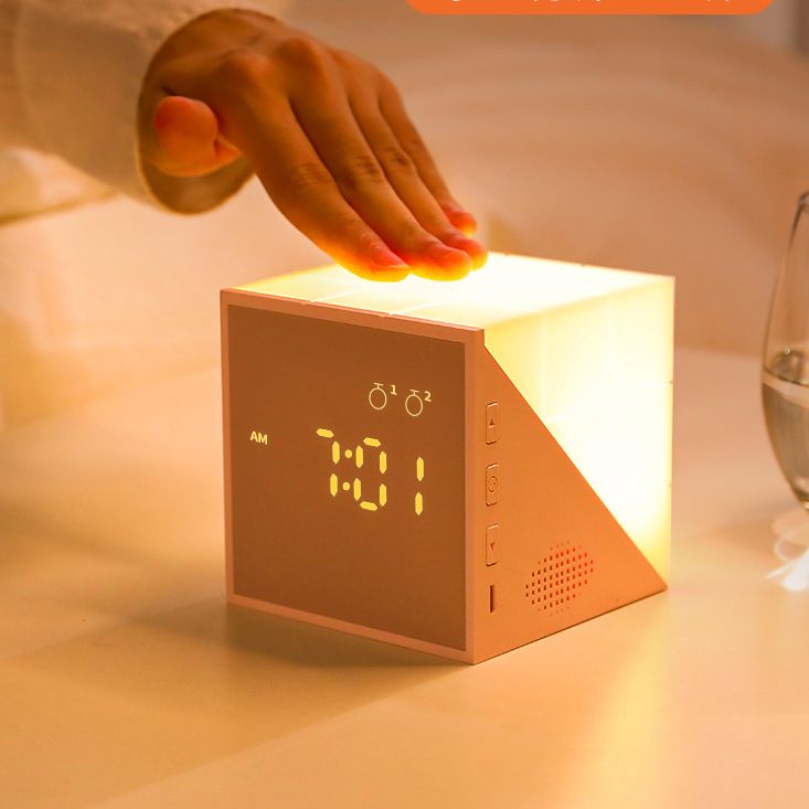 Đồng hồ báo thức thông minh kiêm đèn ngủ rubik - Cảm ứng âm thanh đổi màu - Thể hiện nhiệt độ
