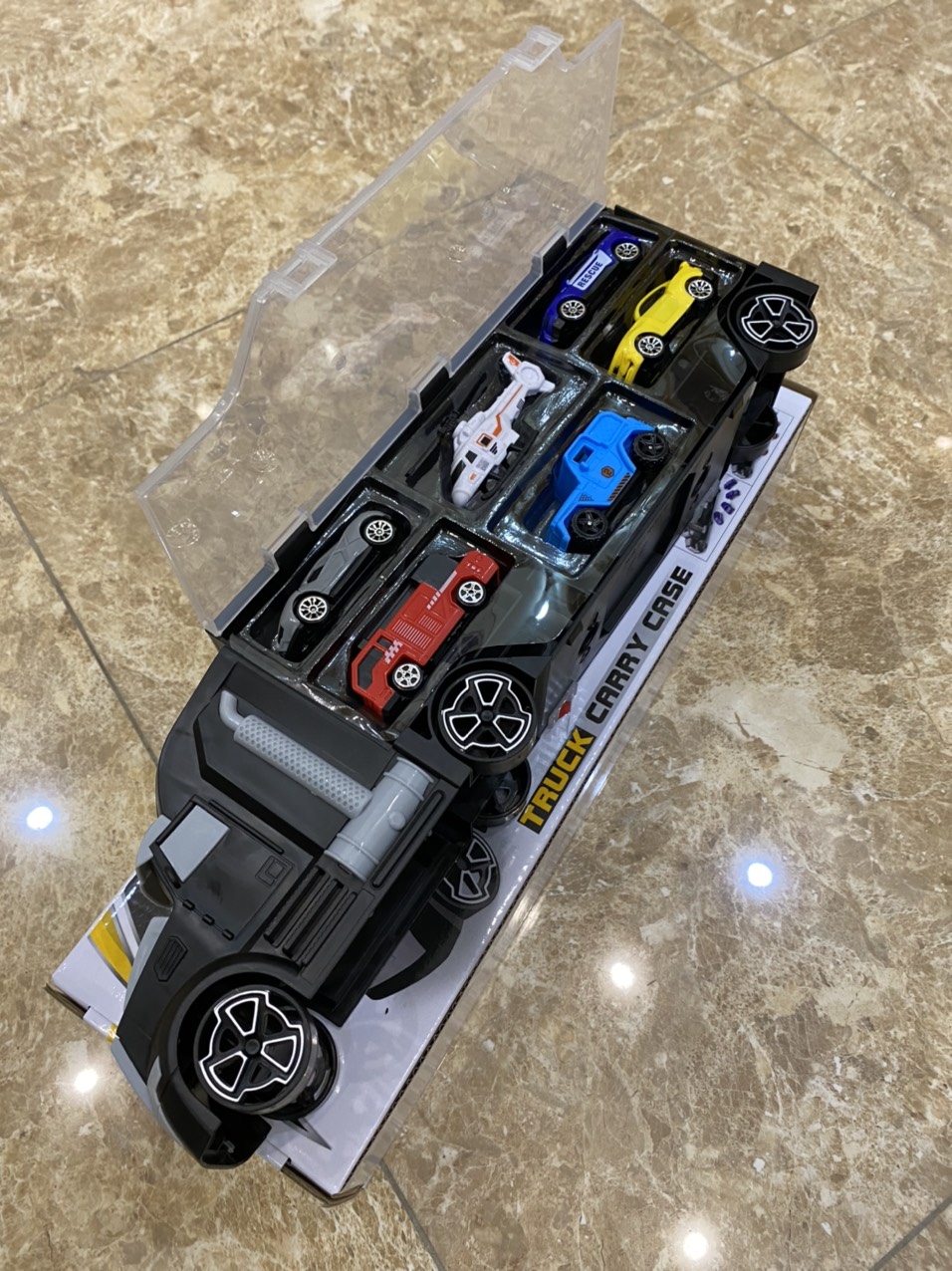 Oto đồ chơi 6 in 1, đồ chơi cho bé trai từ 2-6 tuổi.