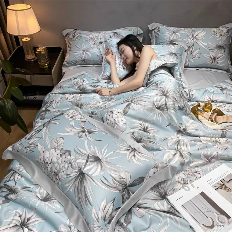 Chăn hè lụa Thái Tencel mát lạnh ( Ảnh chụp thật) Bộ Chăn Ga Gối Chần Thêu Lụa Tencel Tơ Tằm Hàn Quốc Chăn Lụa Thái 1m8 X 2m Lụa Giá Tốt Chăn Ga Gối Chần Thêu Lụa Tencel   Chăn hè lụa thái trần bông cao cấp, chăn lụa mùa hè thu mềm