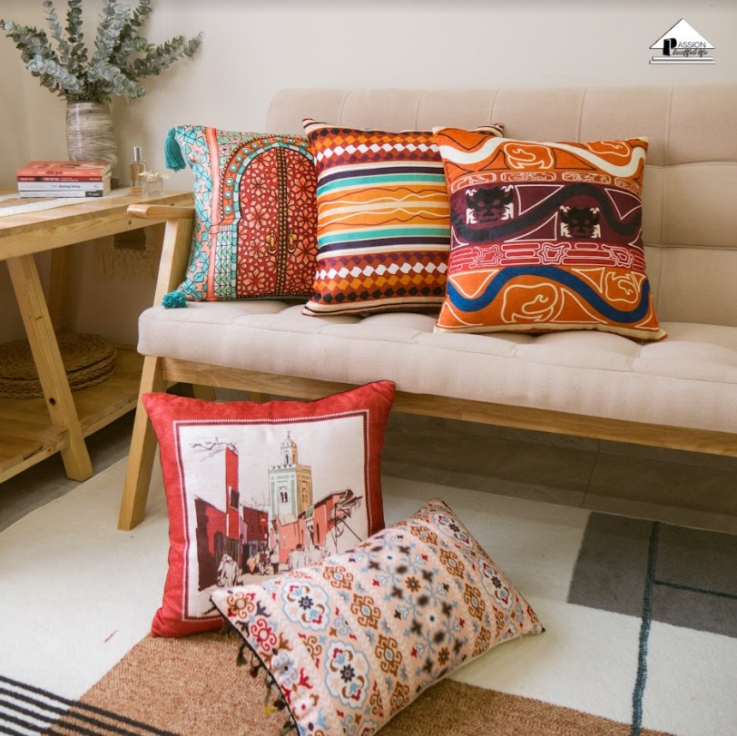 Vỏ gối tựa lưng sofa thổ cẩm ma rốc họa tiết cổ điển