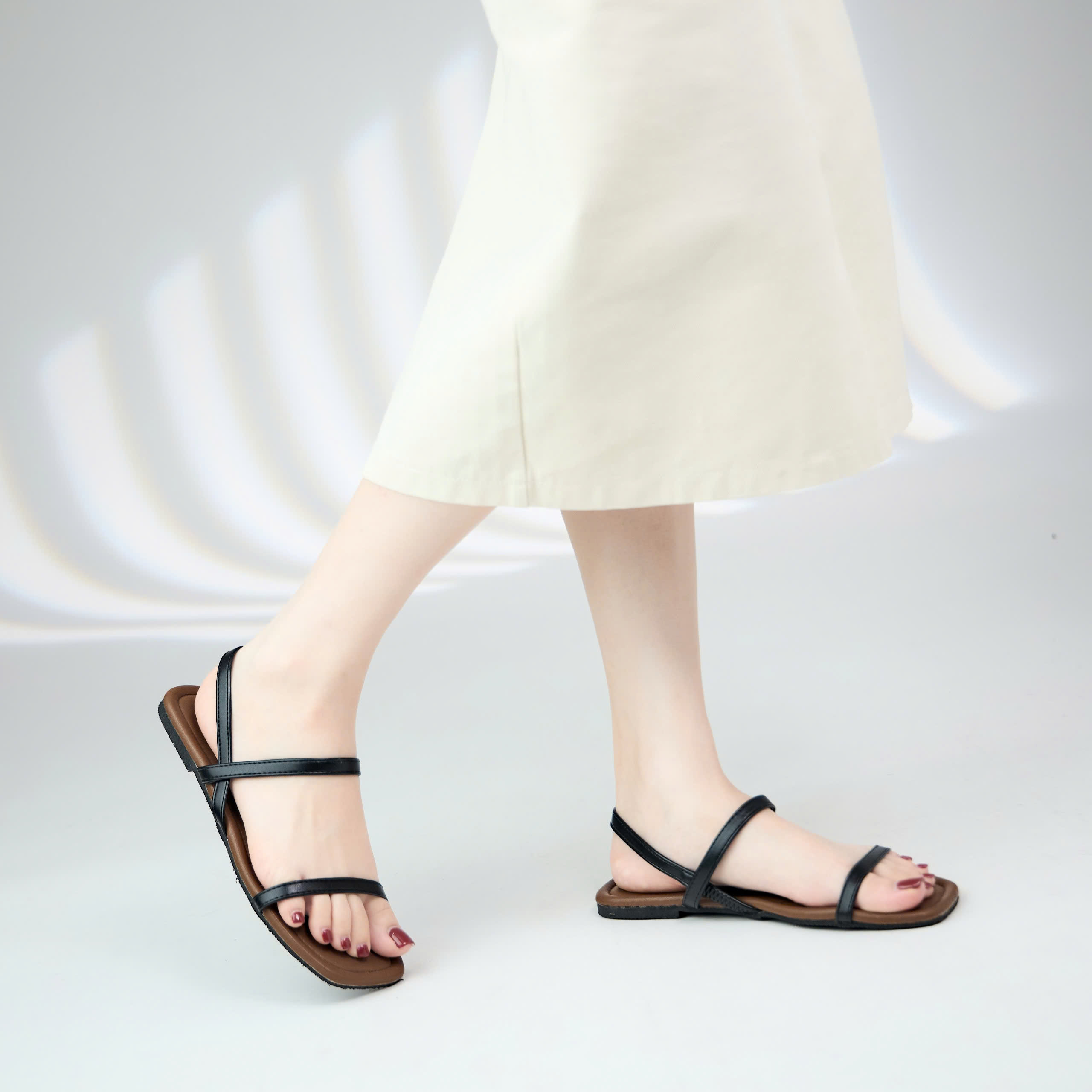 Giày sandal nữ MWC E138 - Sandal Dây Mảnh Đế Bệt Thanh Lịch Nhẹ Nhàng Thoải Mái