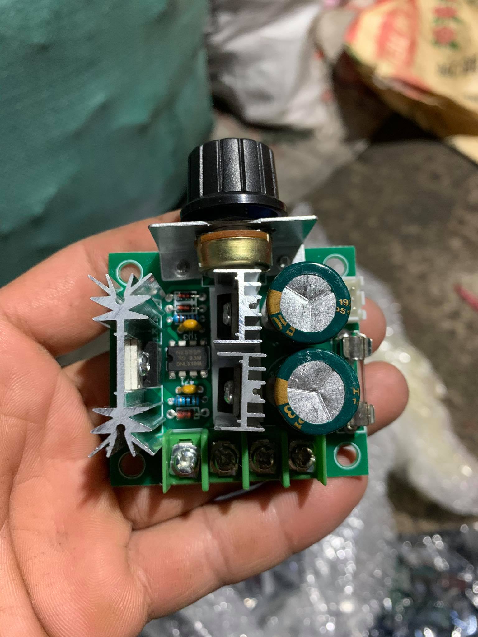 Mạch điều tốc động cơ dc pwm 12-40v 10a