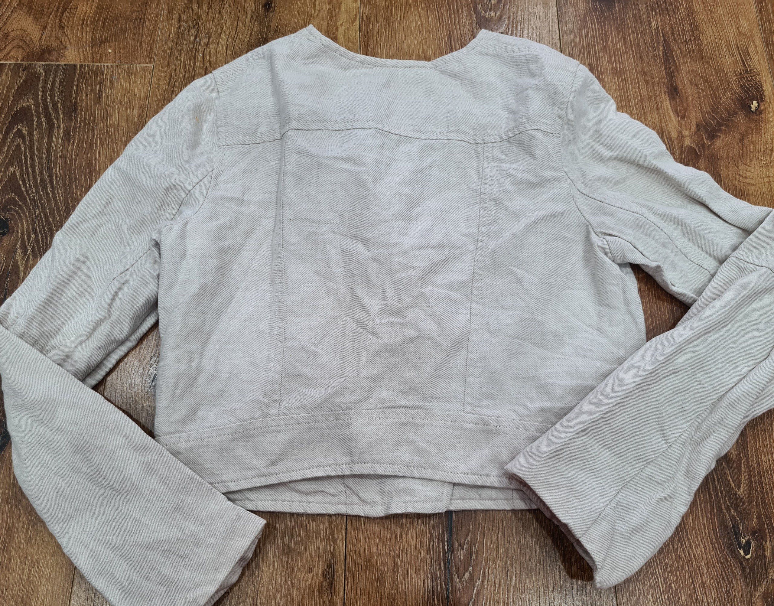 Thanh lý ảnh thật siêu rẻ hàng thùng áo khoác croptop size S