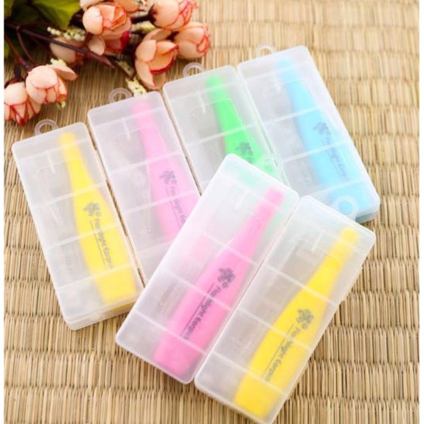 Dụng cụ lấy rái tai có đèn