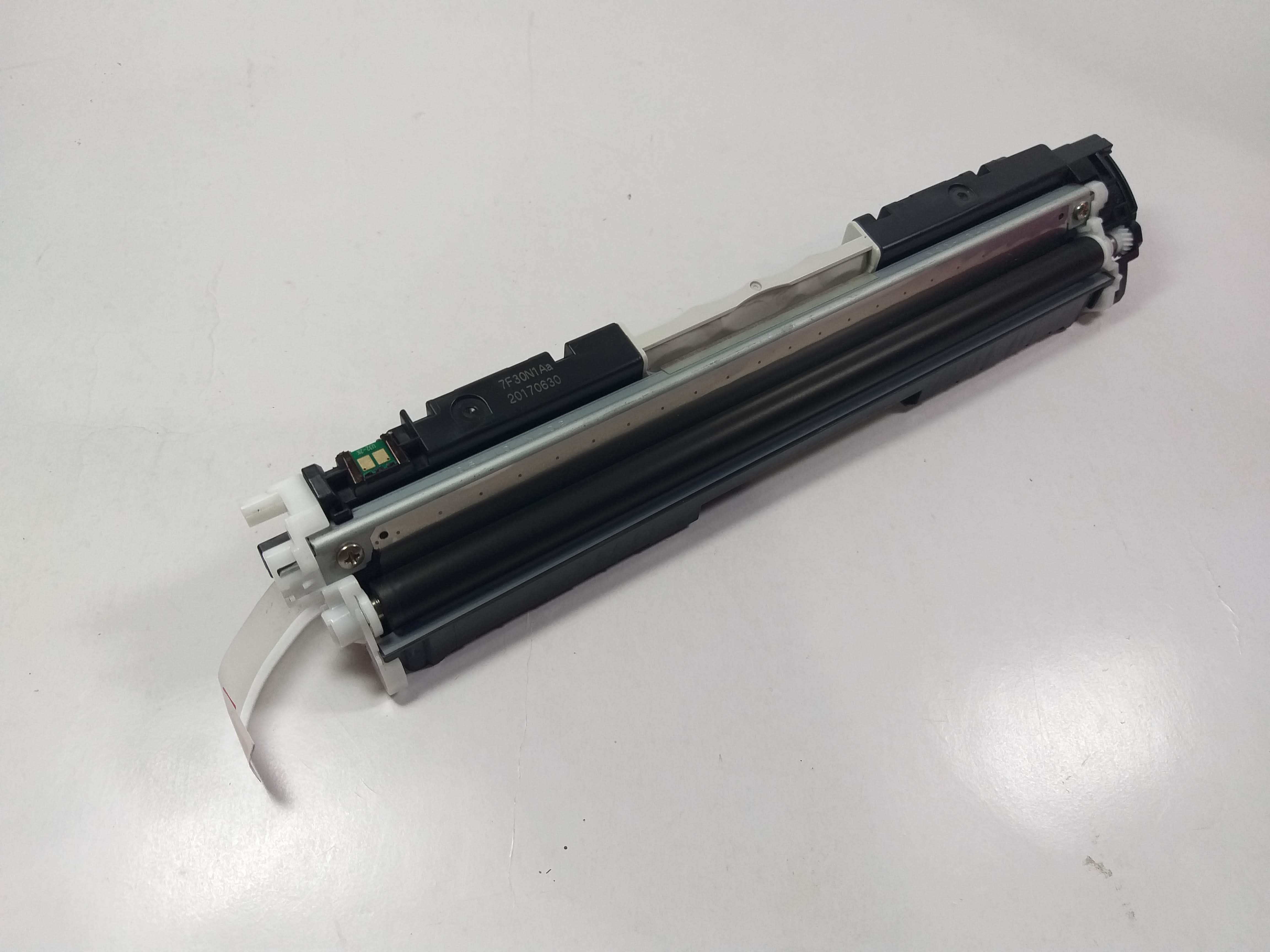 Hộp mực màu đen jpan ce310a-hộp mực máy in hp color laser jet cp1025 mfp m175.xuất hóa đơn đỏ.