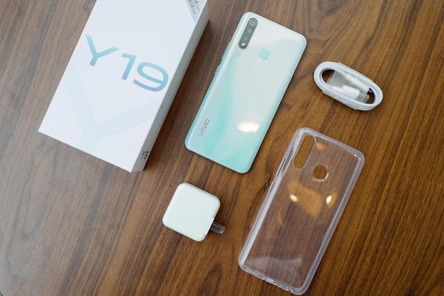 Ốp lưng trong suốt Vivo Y19 (Chống bẩn)