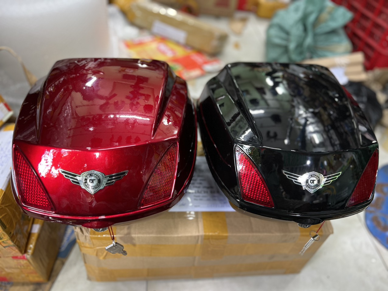 Thùng đựng đồ cho các dòng xe cub, wave, 67, cd, cl...