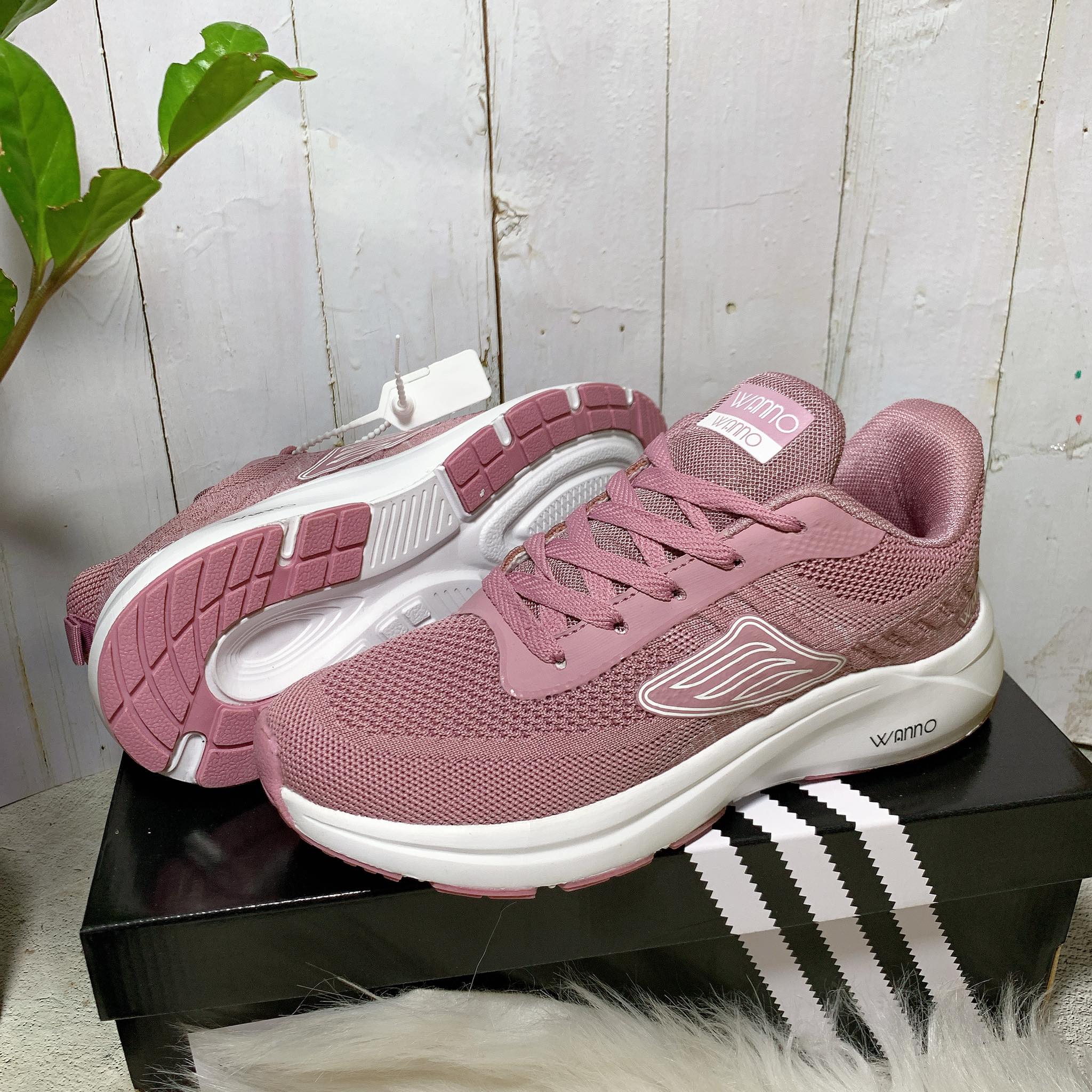 [HCM]Giày  Sneaker Nữ Màu Hồng Thời Trang Wanno Chuẩn VNXK [Tặng Box]