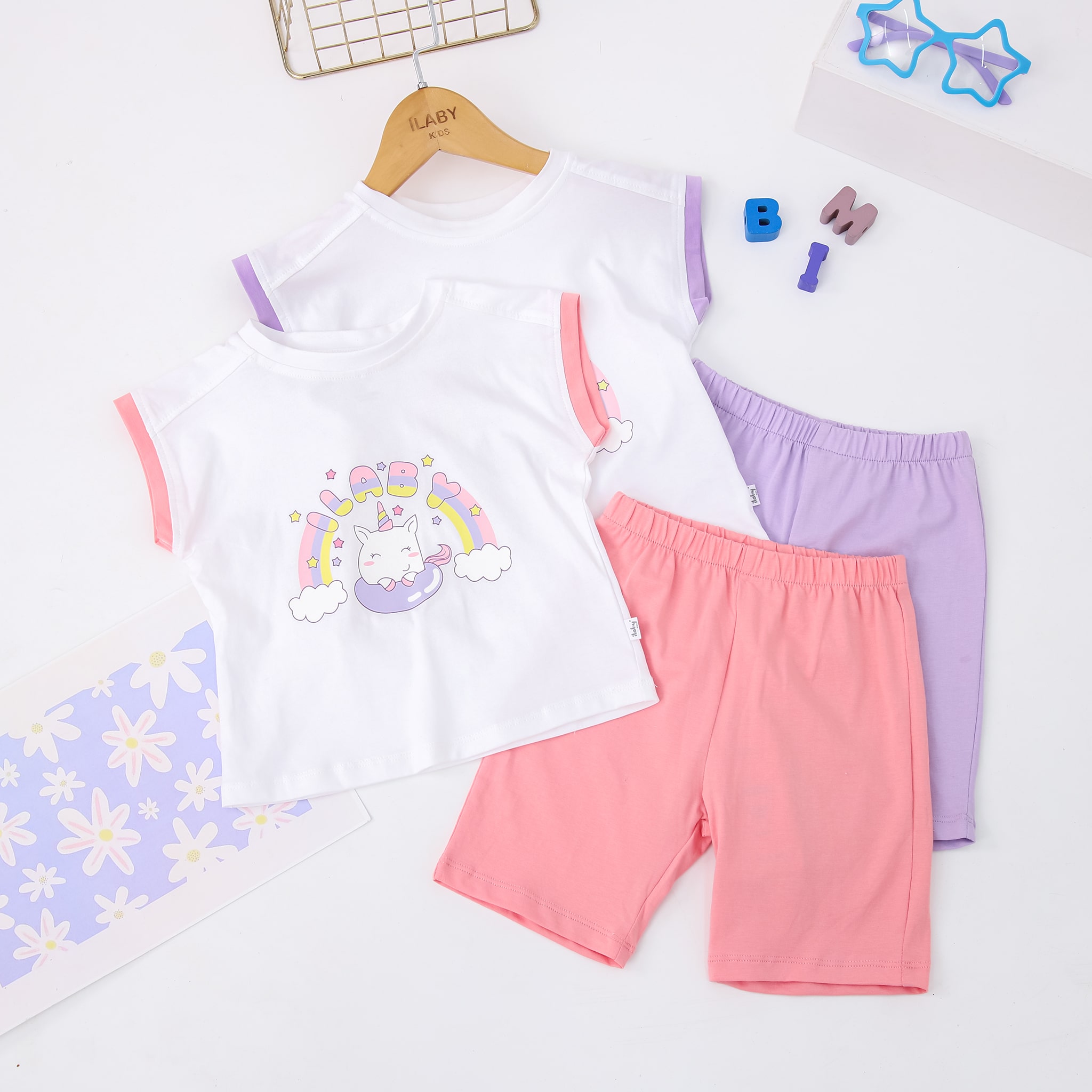 Set bé gái vai chờm, quần lửng bé gái ilaby chất liệu thun cotton co dãn 4 chiều 2 màu tím hồng cho bé 2-11 tuổi [50ig1535c3dl