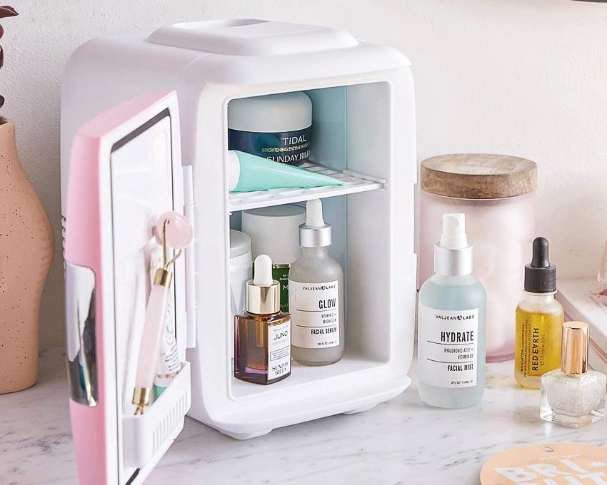 Tủ Lạnh Mini Đựng Mỹ Phẩm Và Đồ Dùng Nhỏ