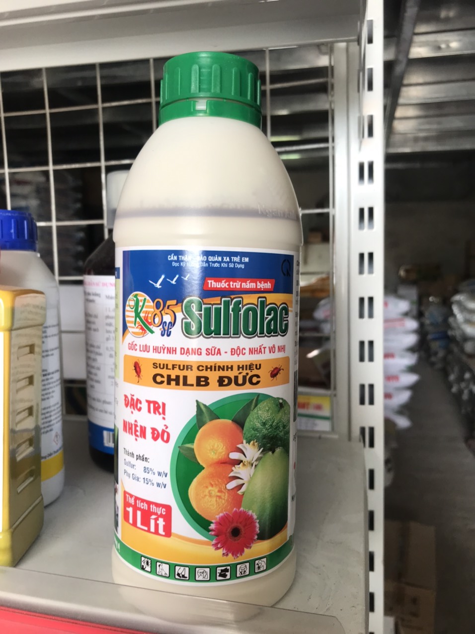 Thuốc trừ nấm nhện đỏ Sulfolac ( chai 1lít)