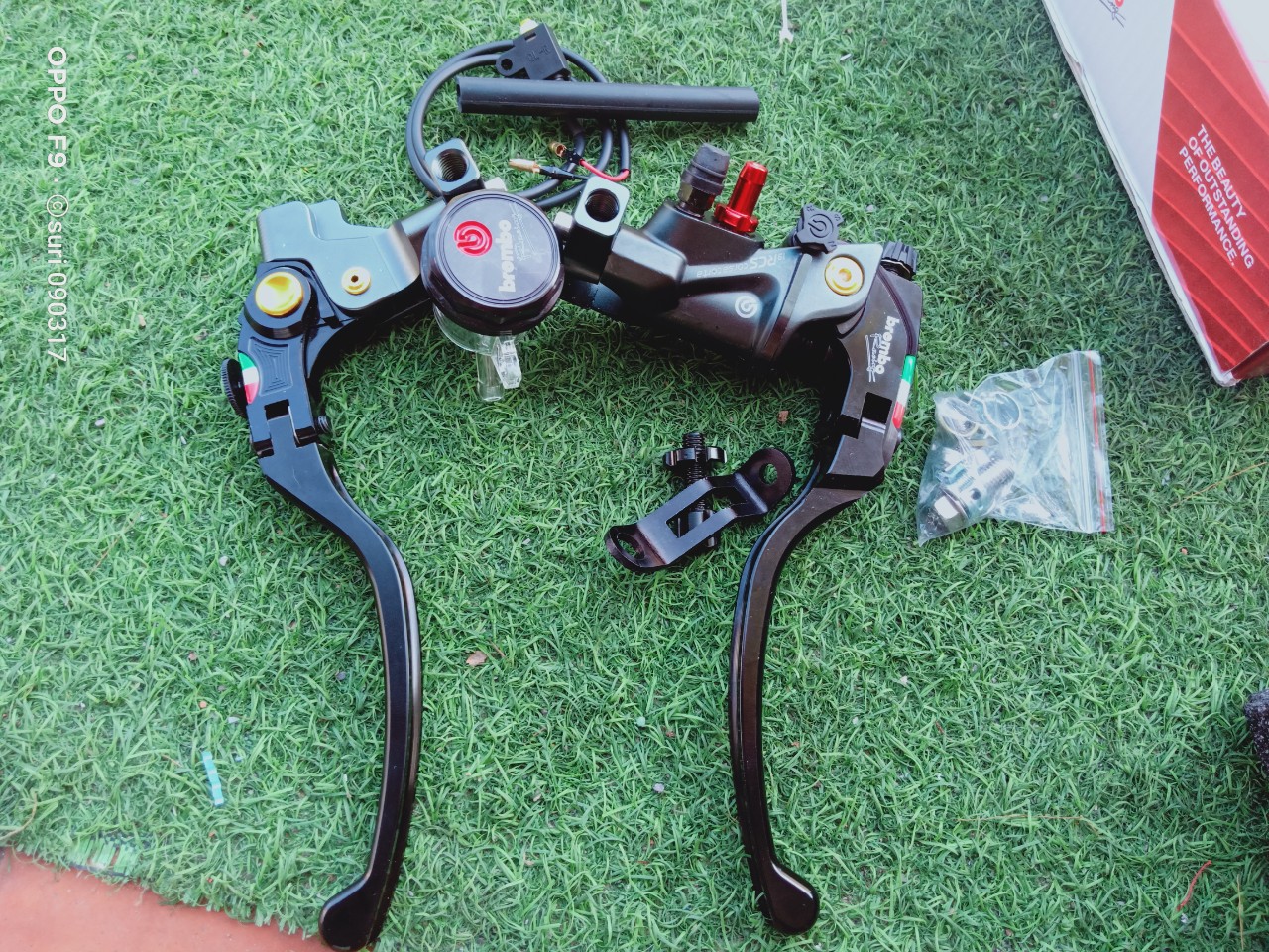 Tay thắng brembo 1 cặp full phụ kiện
