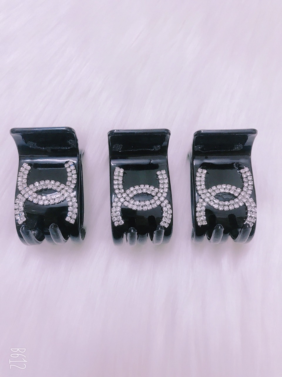 kẹp tóc càng cua 5 răng đính đá cao cấp - phukienteen